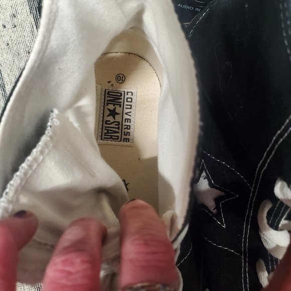 Black High top Converse - Picture 4 of 6